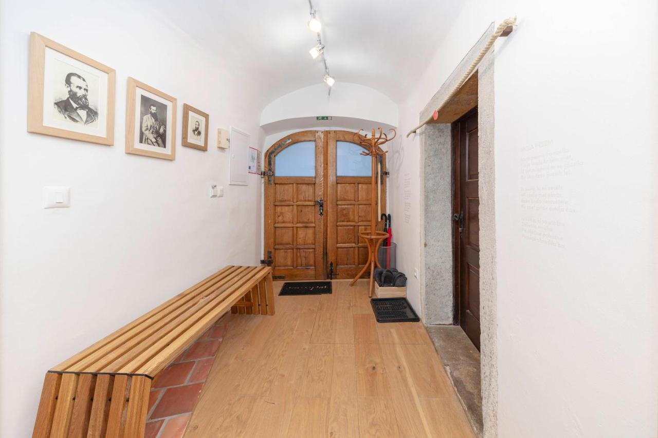 Apartma Jenkova Rezidenca Kranj Exterior foto